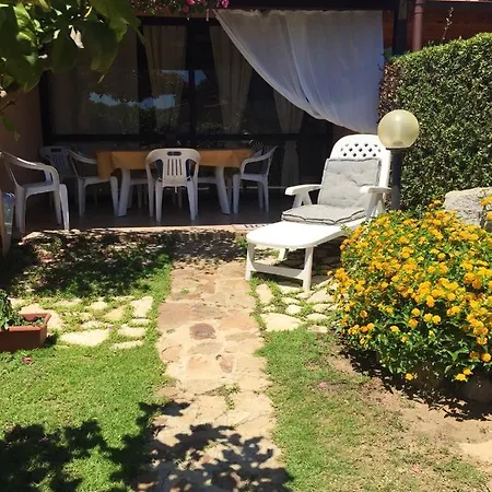 House With One Bedroom In Villasimius With Furnished Terrace And Wifi 300 M From The Beach