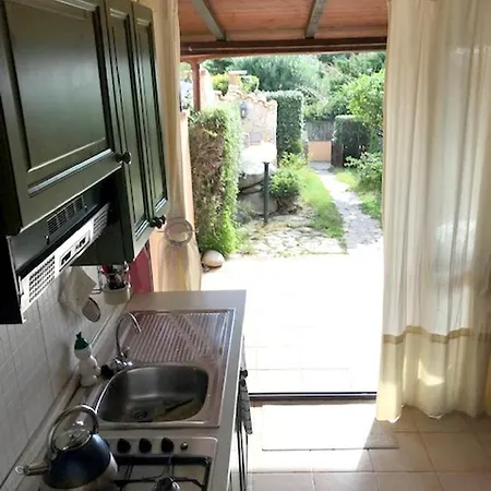 House With One Bedroom In Villasimius With Furnished Terrace And Wifi 300 M From The Beach Holiday home
